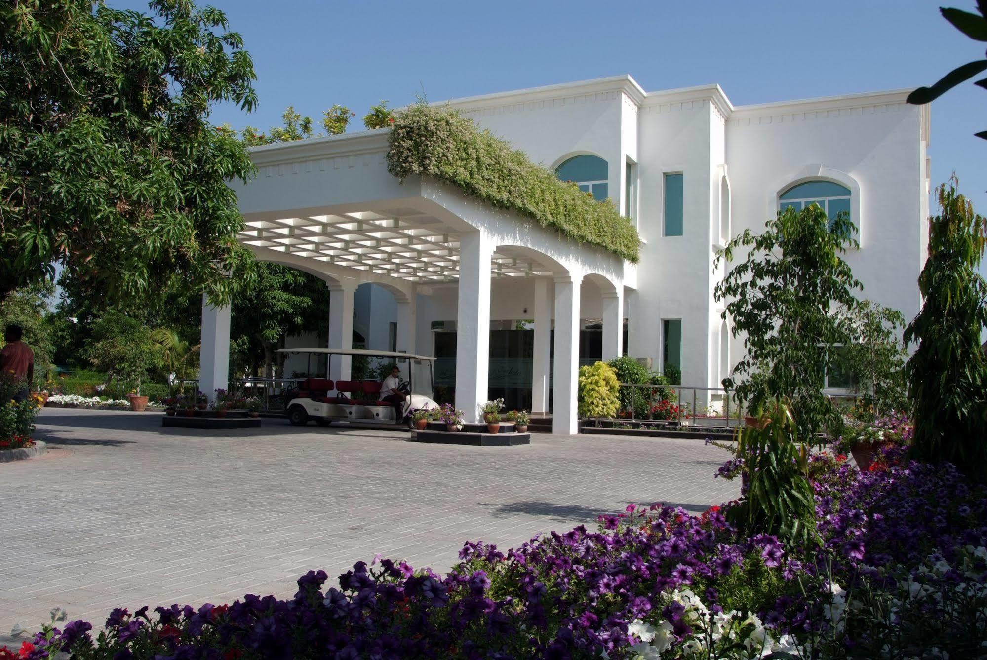 Al Nahda Resort & Spa Barka Extérieur photo